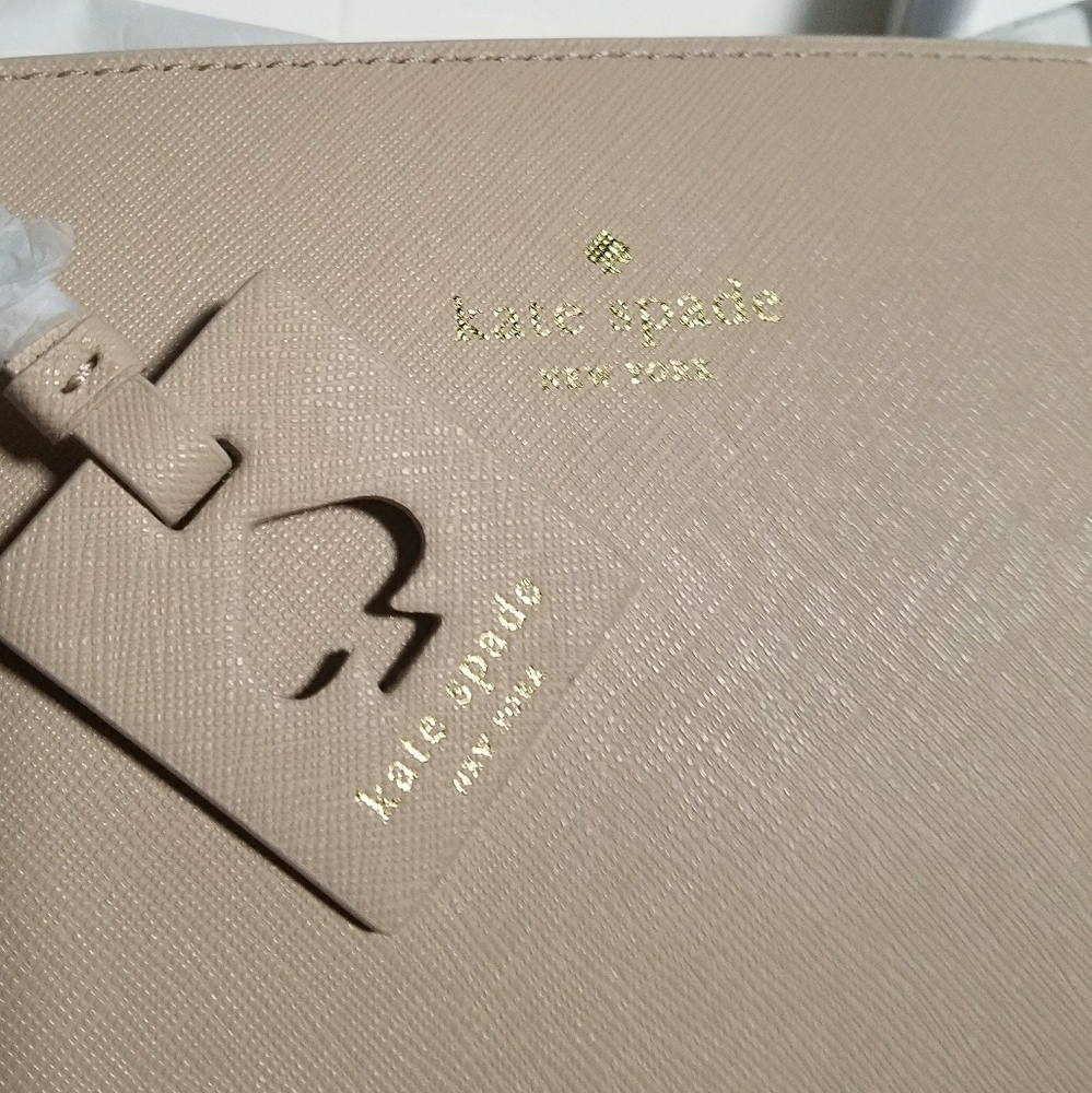 - Kate Spade "Scotts Place Lida" Tote Bag - Picture 7 of 8